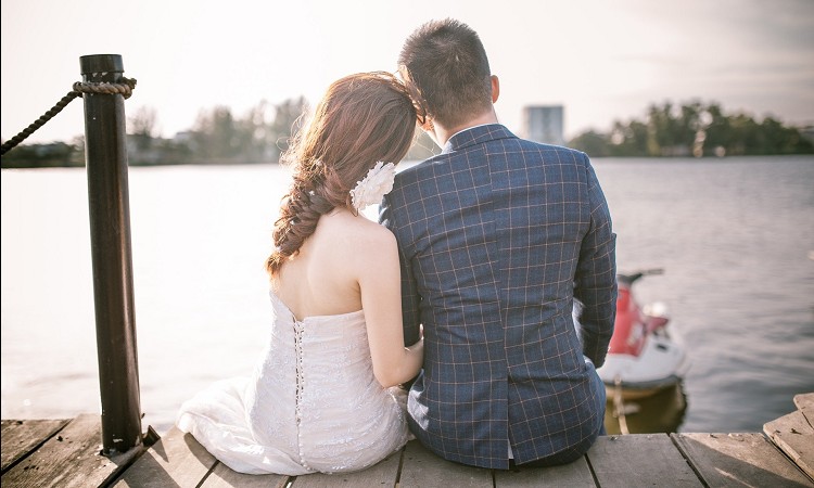 Njɖ͂Gs\[hЉIǂ̂悤ȕ͓IH