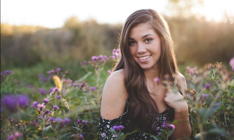 ȏЉŃAs[鎞̃|CǵHLO`ŉI 