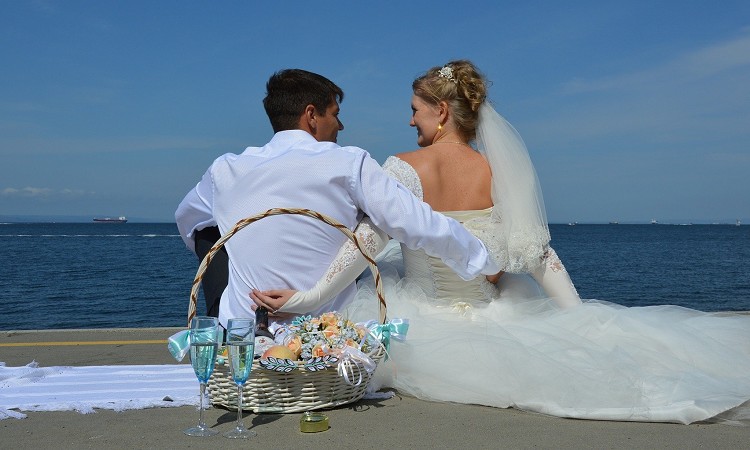 nNčɌ͕KvHCO߂̗Rɂ