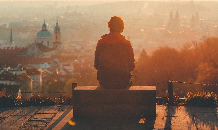 oȂō͐łI΂邽߂̔錍o҂̑̌k