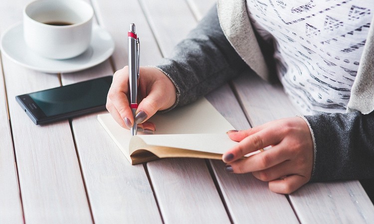 𐬌邽߂ɂ͎ȕ͂KvB̃bgƂ