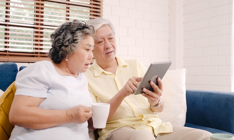 V̌ǓƂɔFBIҌo^}b`OAvЉ